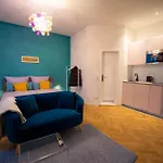 Charles & Kaetchen Style Zentrum-Sued